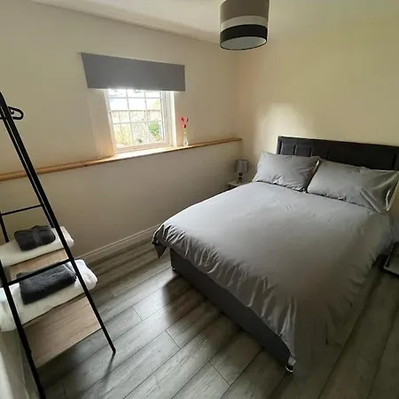 Dundonagh House, Glaslough, *